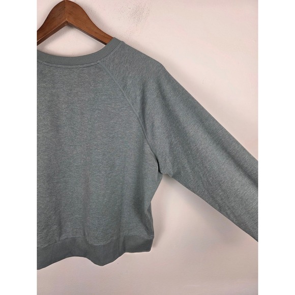 Vuori Halo Performance Crew Sweatshirt Sage Green Heather VW241 Womens XS - Picture 3 of 5